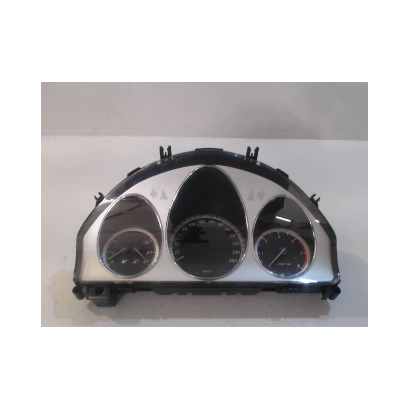 BLOC COMPTEURS MERCEDES CLASSE C 2007-