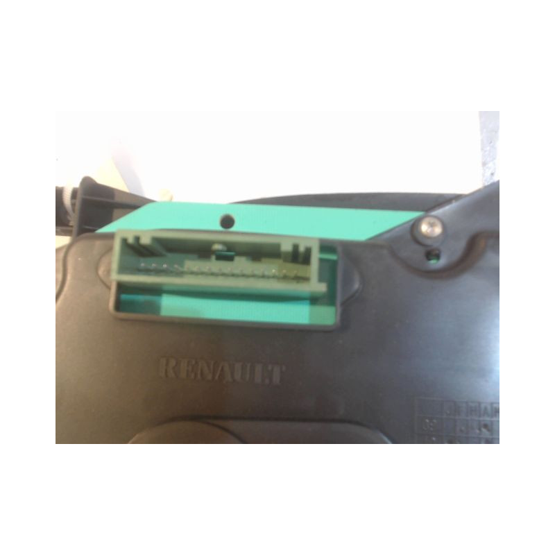 BLOC COMPTEURS RENAULT CLIO II CAMPUS 06-