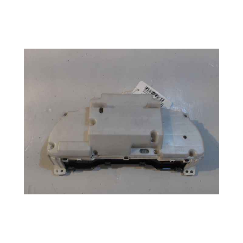 BLOC COMPTEURS TOYOTA AVENSIS VERSO 01-03