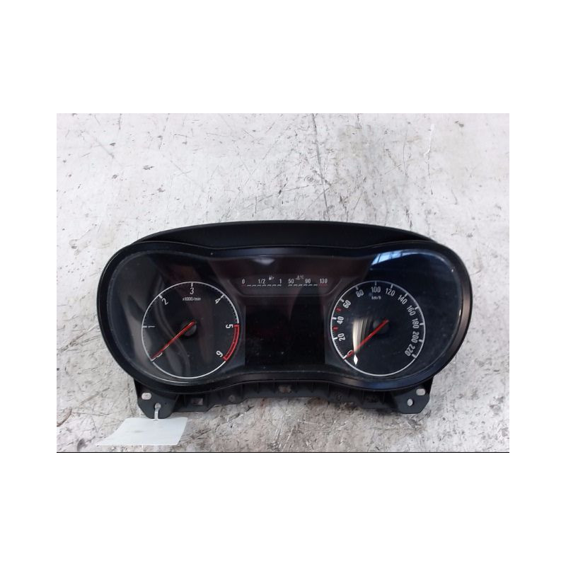 BLOC COMPTEURS OPEL CORSA 2010-