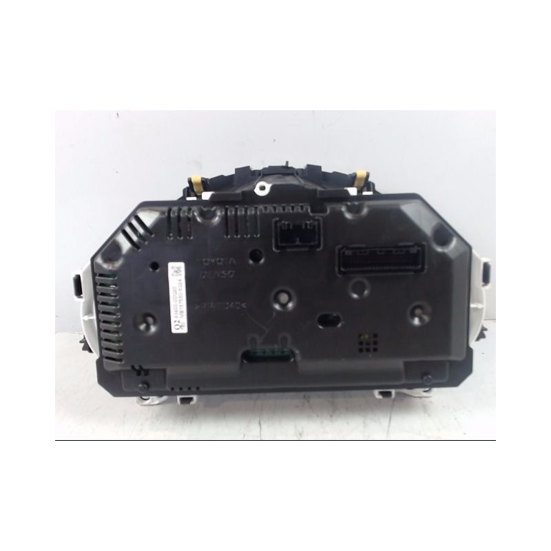 BLOC COMPTEURS TOYOTA YARIS II 2010-