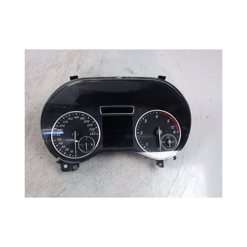 BLOC COMPTEURS MERCEDES CLASSE B 2008-