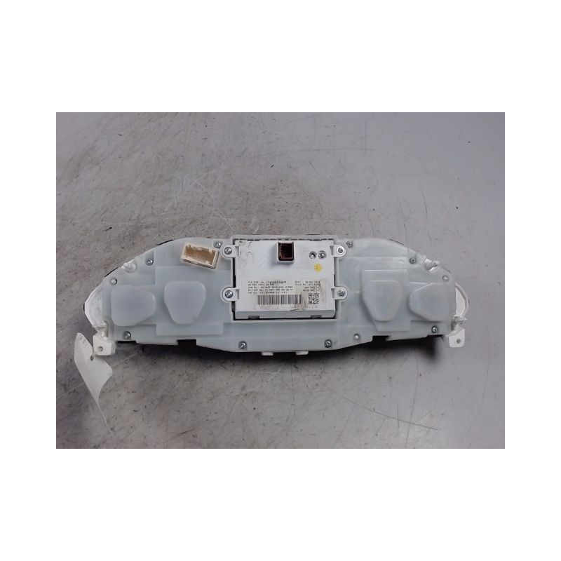 BLOC COMPTEURS PEUGEOT 2008