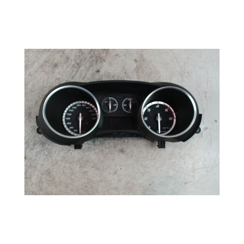 BLOC COMPTEURS ALFA ROMEO GUILIETTA 2010-