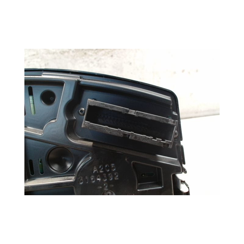 BLOC COMPTEURS OPEL ASTRA 2004-