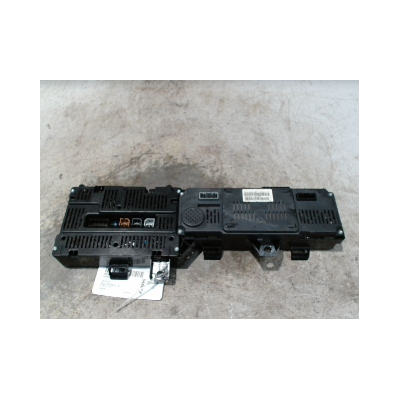 BLOC COMPTEURS RENAULT SCENIC III 2009-