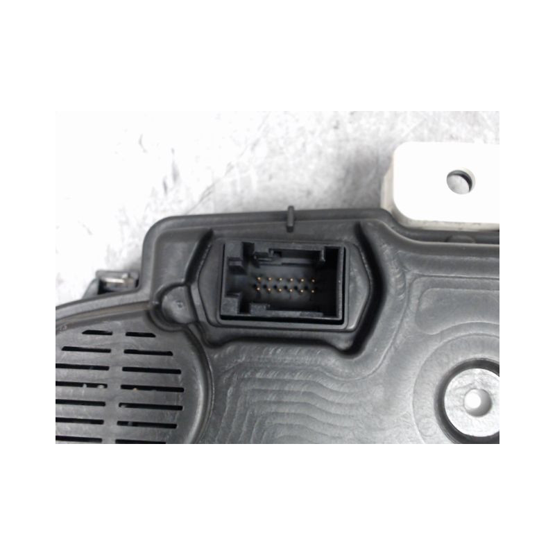 BLOC COMPTEURS OPEL CORSA 06-09