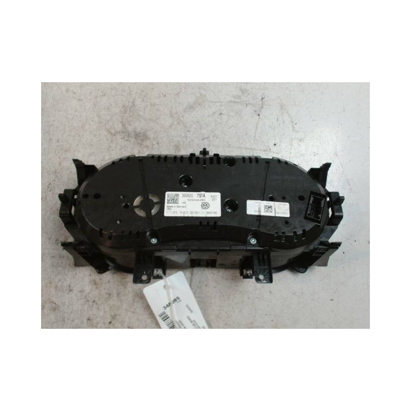 BLOC COMPTEURS VOLKSWAGEN PASSAT SW 2005-