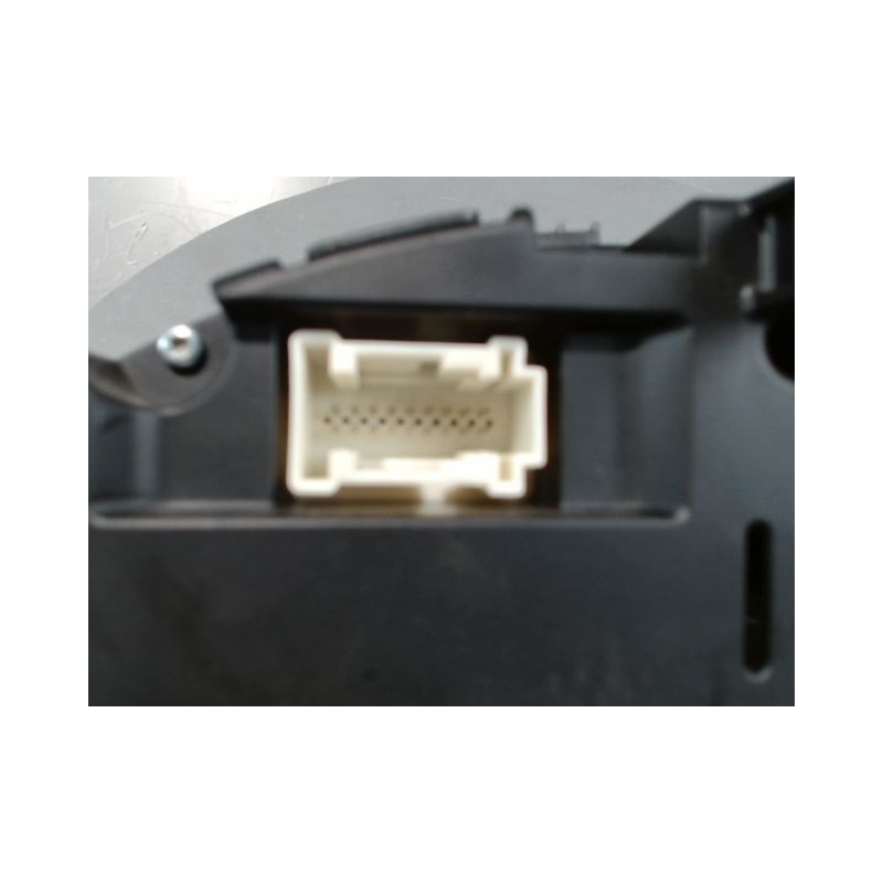 BLOC COMPTEURS MERCEDES CLASSE B 2008-