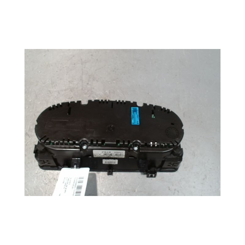 BLOC COMPTEURS VOLKSWAGEN TOURAN 09-