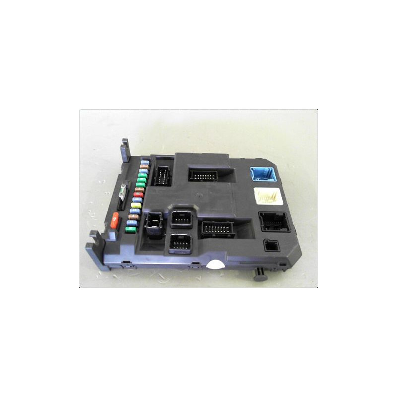 BOITIER GESTION HABITACLE PEUGEOT 207 06-13