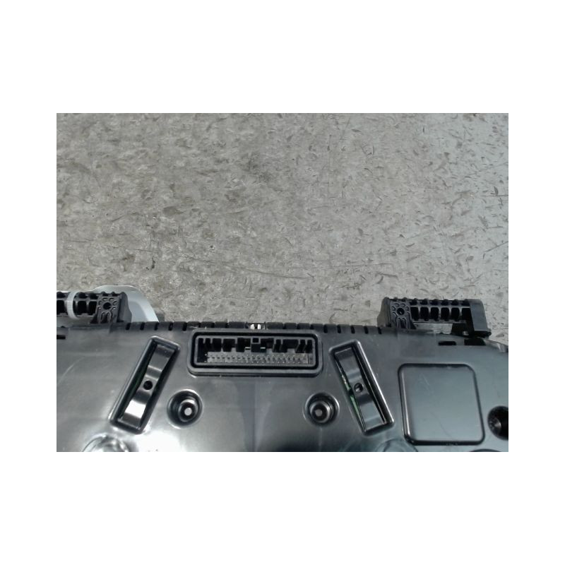 BLOC COMPTEURS DACIA SANDERO 2008-