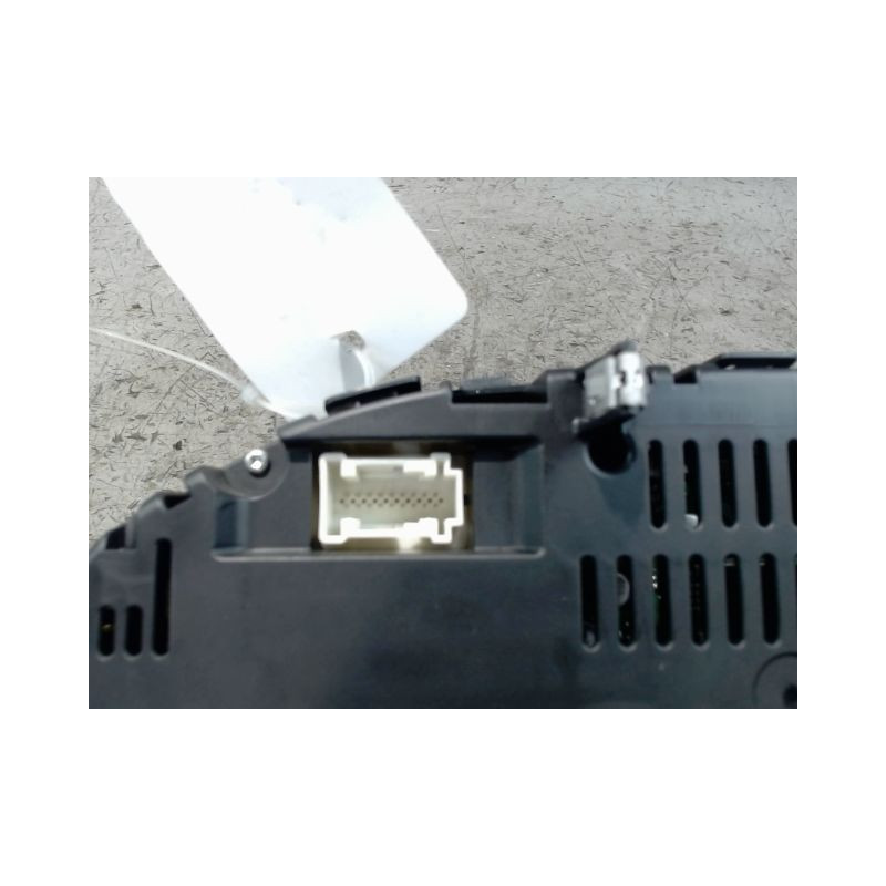 BLOC COMPTEURS MERCEDES CLASSE A 2004-