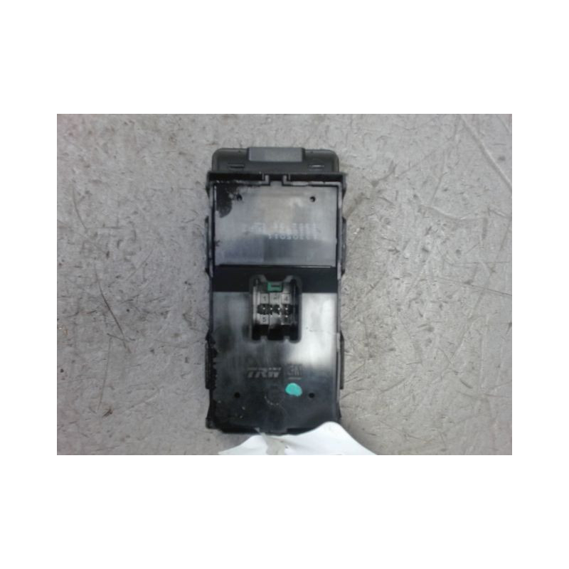 COMMANDE LEVE-GLACE PORTE AVG OPEL INSIGNIA