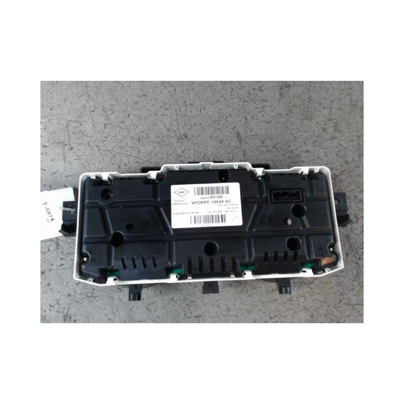 BLOC COMPTEURS RENAULT CAPTUR