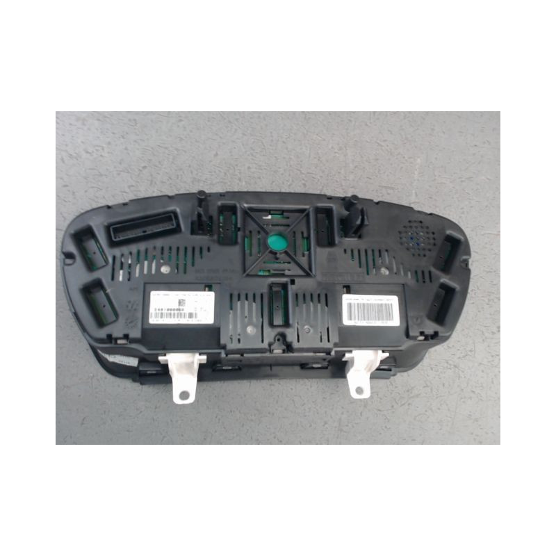 BLOC COMPTEURS RENAULT LAGUNA