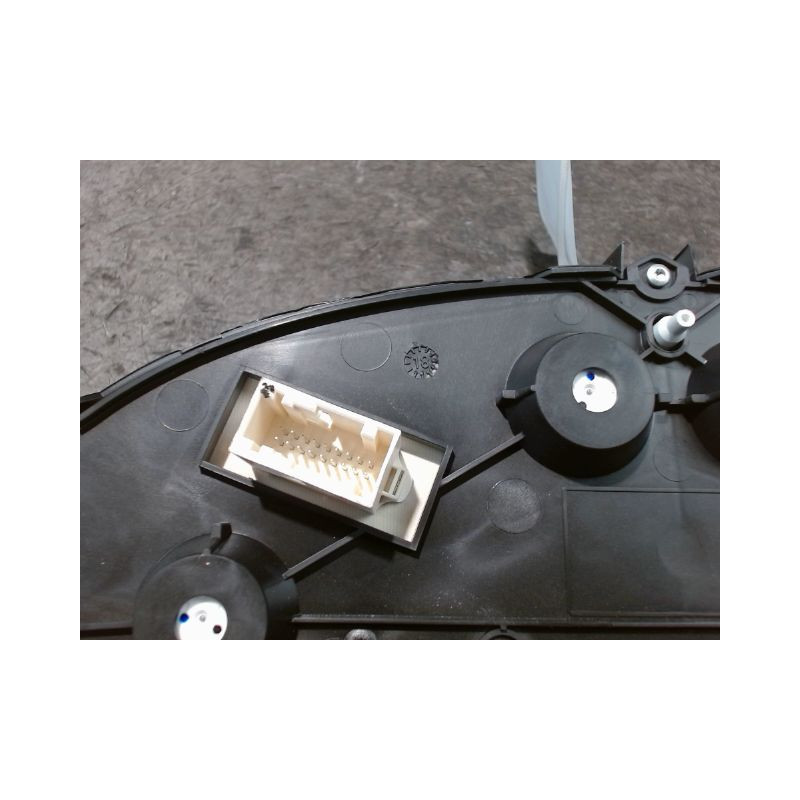 BLOC COMPTEURS PEUGEOT PARTNER FGT 2002-