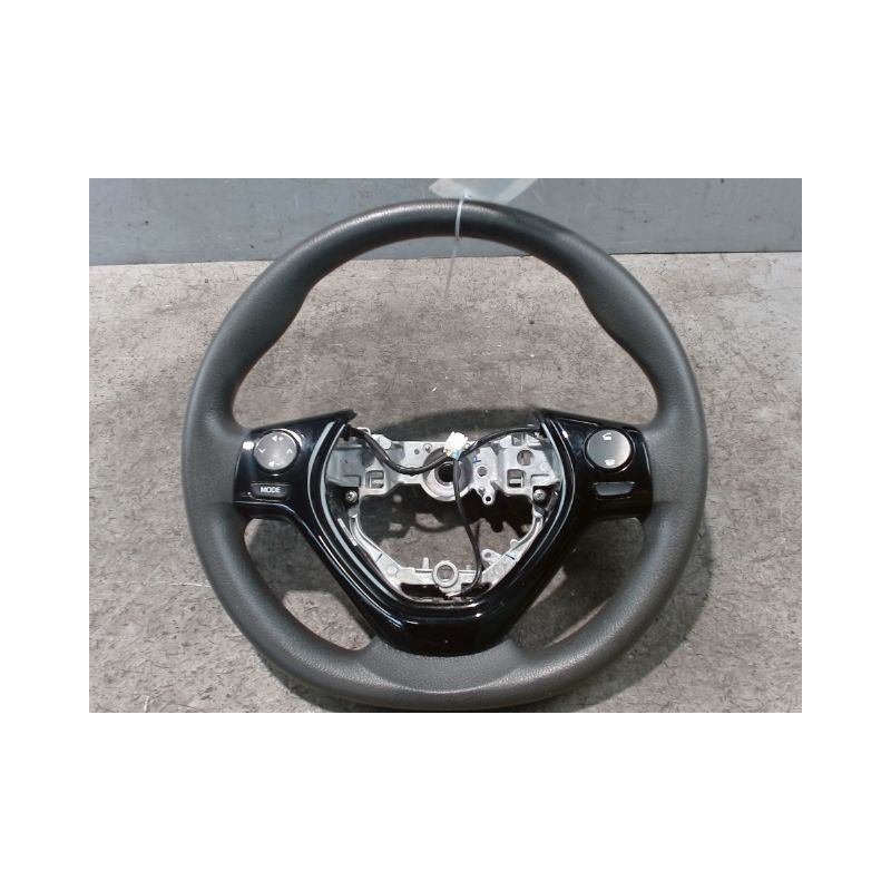 VOLANT DE DIRECTION PEUGEOT 108