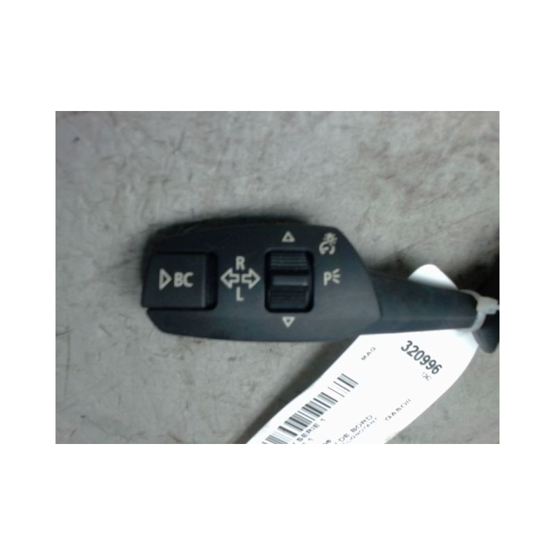 COMMANDE CLIGNOTANT BMW SERIE 1