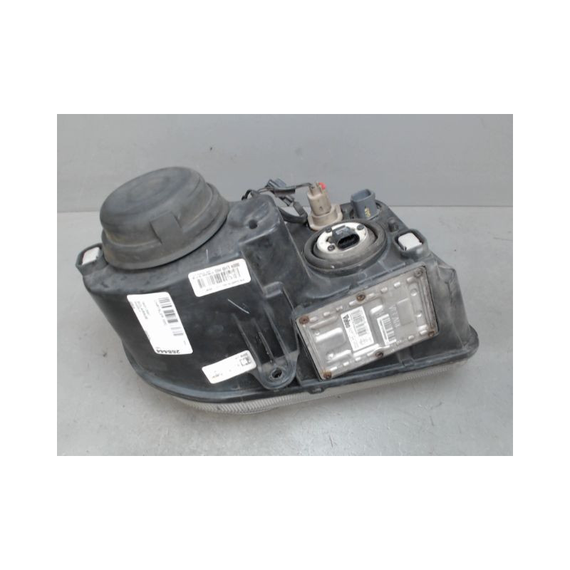 PHARE GAUCHE CHRYSLER 300C