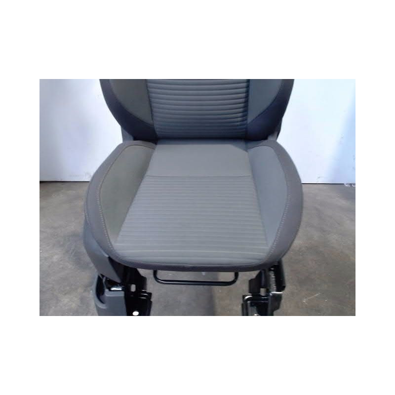 SIEGE AVANT DROIT FORD C-MAX