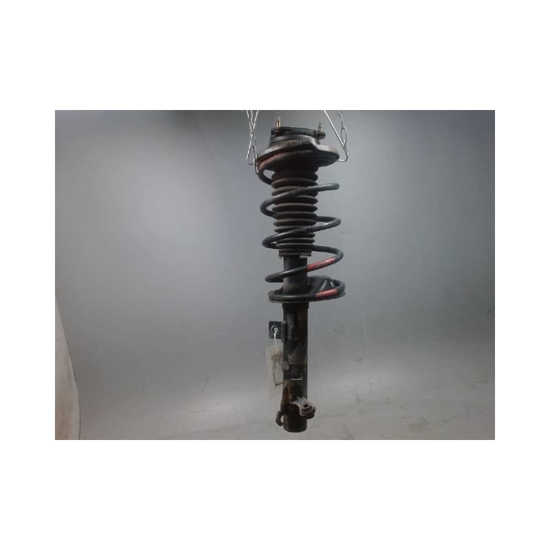 AMORTISSEUR AVANT GAUCHE FORD FOCUS 98-04