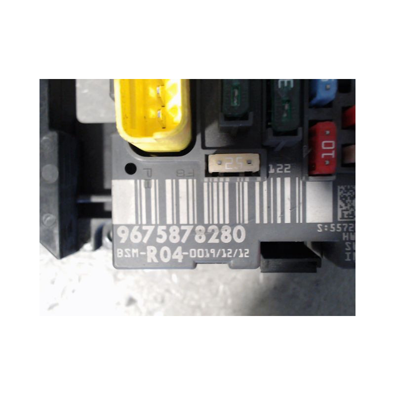 BOITE A FUSIBLES CITROEN BERLINGO