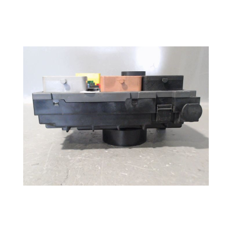 BOITE A FUSIBLES CITROEN BERLINGO