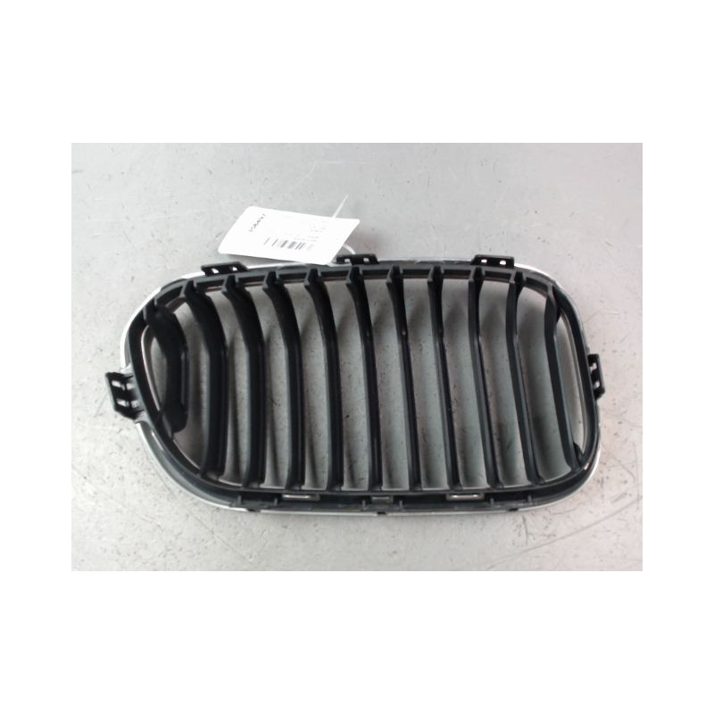 GRILLE CALANDRE GAUCHE BMW SERIE 1 II (F20/F21) 2011-...