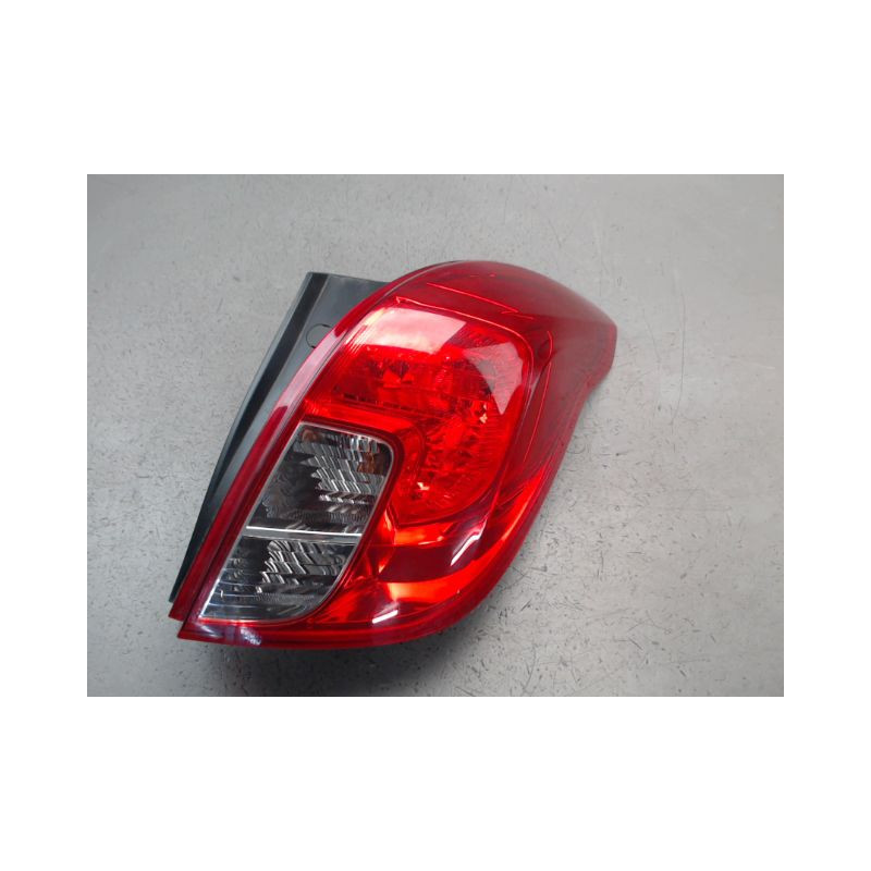FEU ARRIERE DROIT OPEL MOKKA