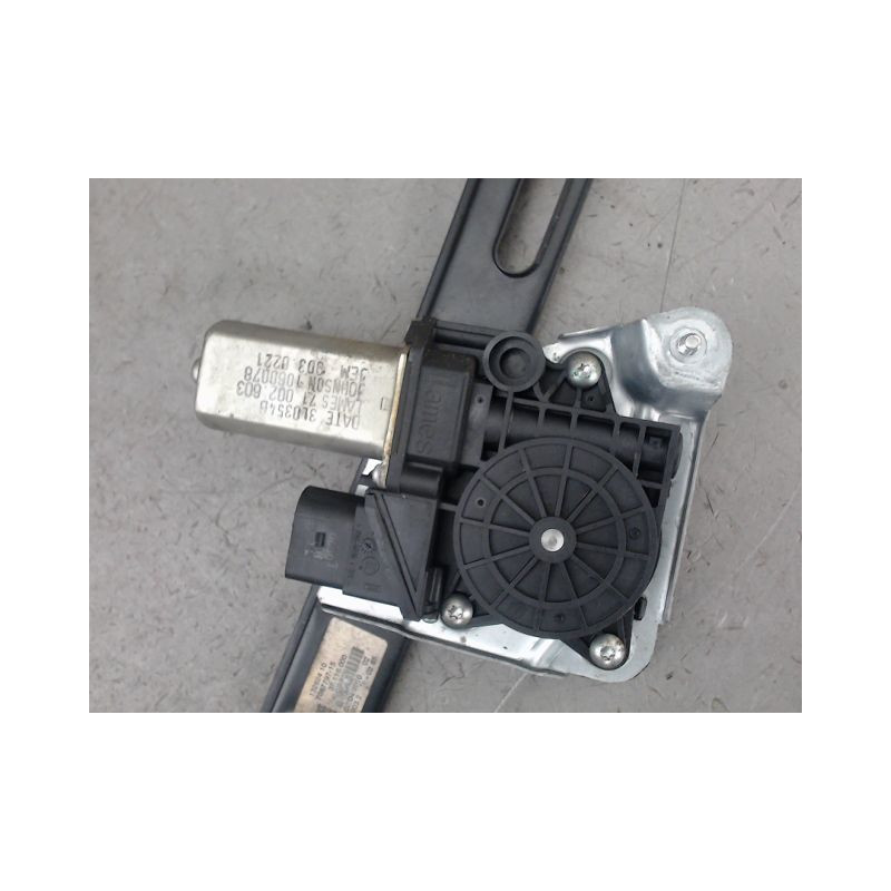 MECANISME LEVE-GLACE ARRIERE GAUCHE B.M.W. SERIE 1