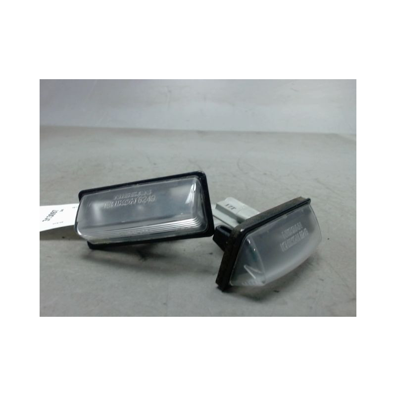 ECLAIREUR PLAQUE DE POLICE NISSAN MICRA