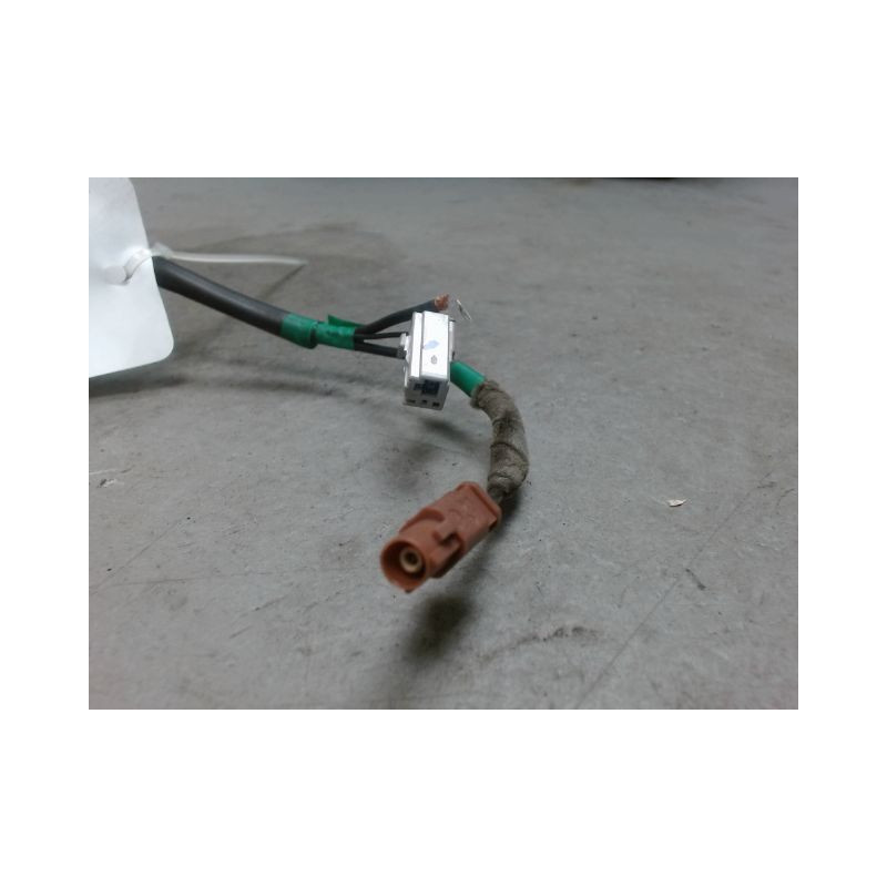 ANTENNE RADIO NISSAN MICRA