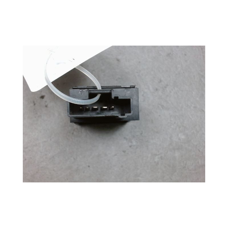 COMMANDE RÉGLAGE HAUTEUR DE PHARE CITROEN BERLINGO BREAK -2002