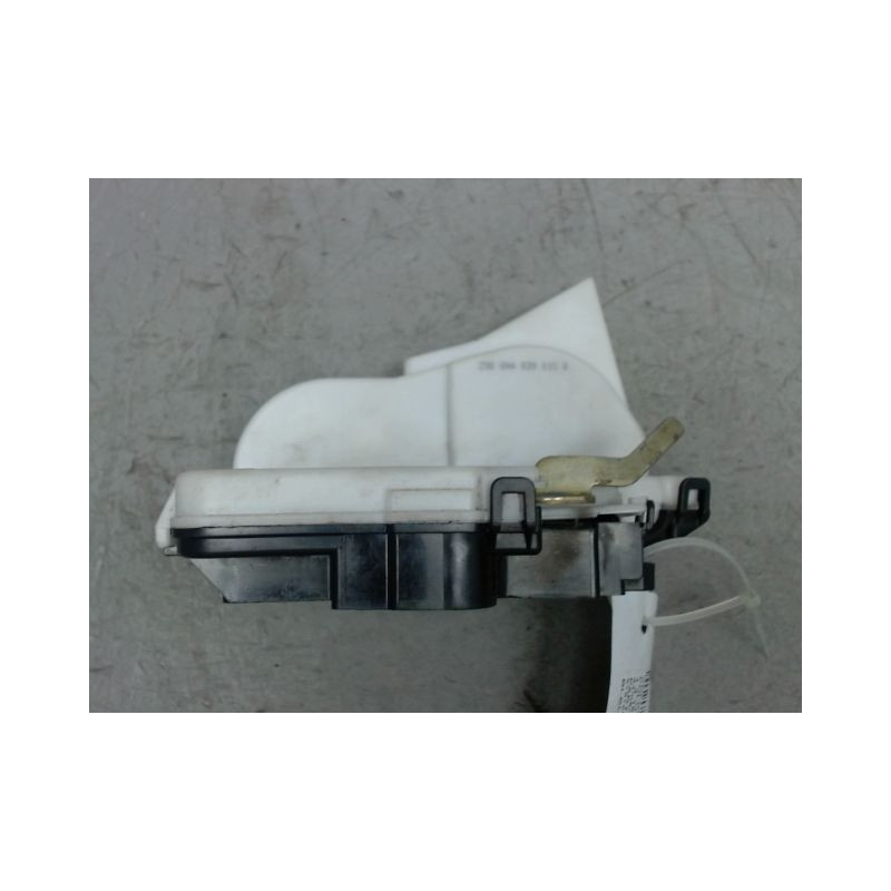 SYSTEME CONDAMNATION ARRIERE GAUCHE VOLKSWAGEN POLO 99-2001