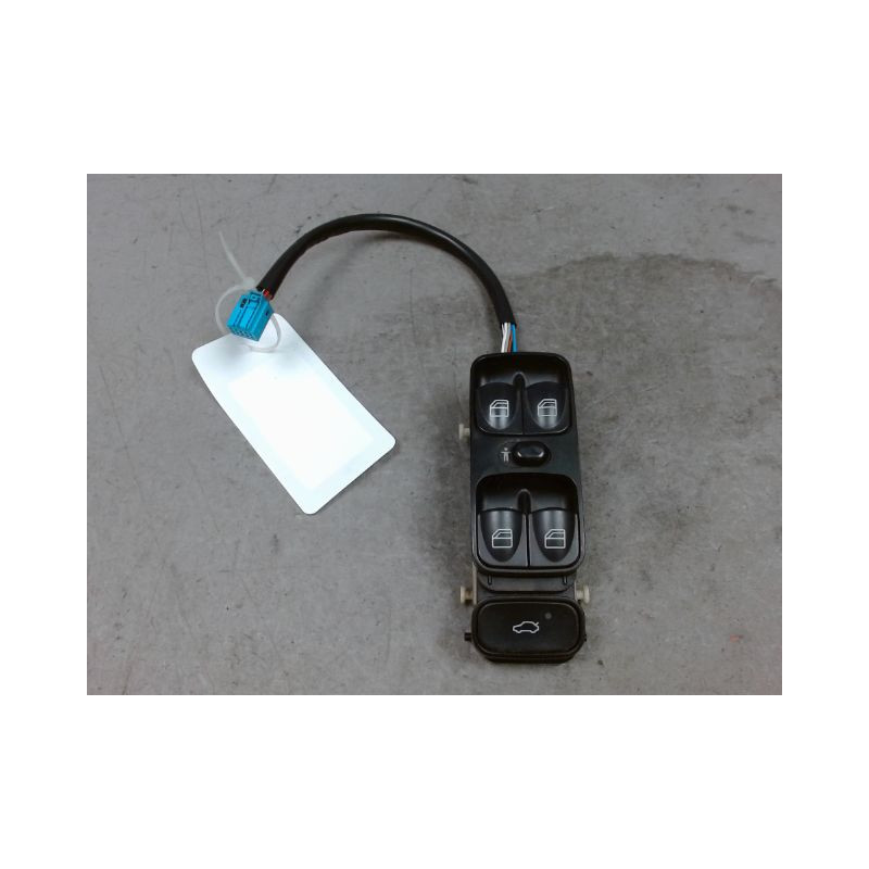 COMMANDE LEVE-GLACE PORTE AVG MERCEDES CLASSE C 2000-