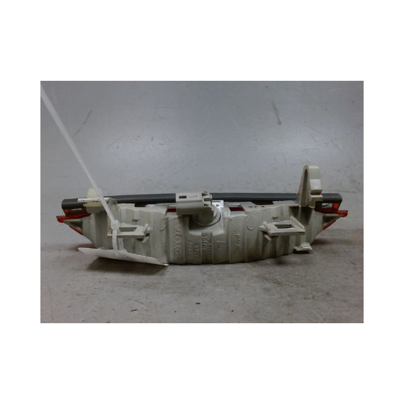FEUX STOP SUPPLEMENTAIRE DAIHATSU TREVIS
