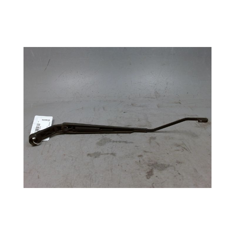 BRAS ESSUIE-GLACE AVANT DROIT DAIHATSU TREVIS