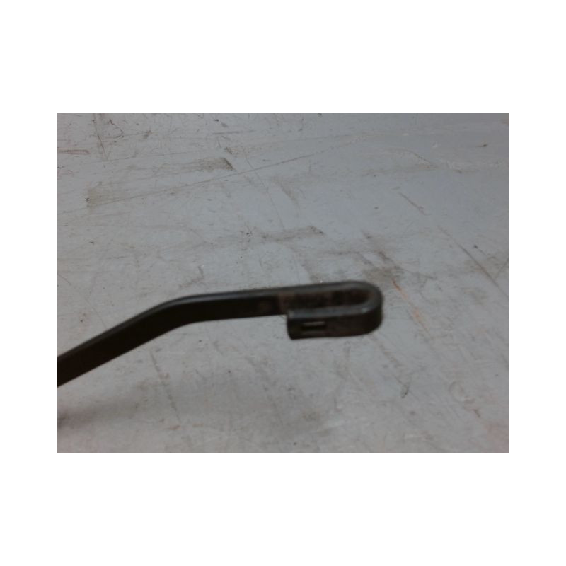 BRAS ESSUIE-GLACE AVANT DROIT DAIHATSU TREVIS
