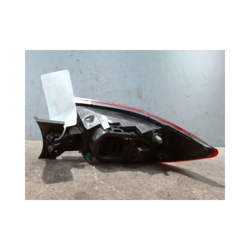 FEU ARRIERE GAUCHE  RENAULT CLIO IV