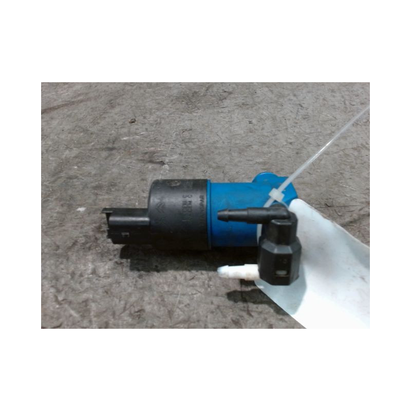 POMPE LAVE-GLACE AVANT RENAULT CLIO IV