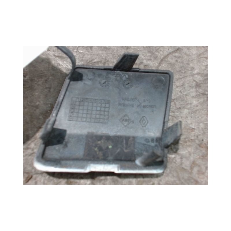 OBTURATEUR COUVRE CROCHET DE BOUCLIER AV RENAULT CLIO IV