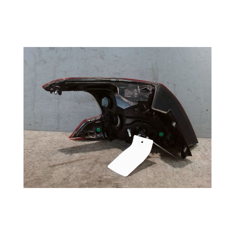 FEU ARRIERE DROIT PEUGEOT 308 2011-