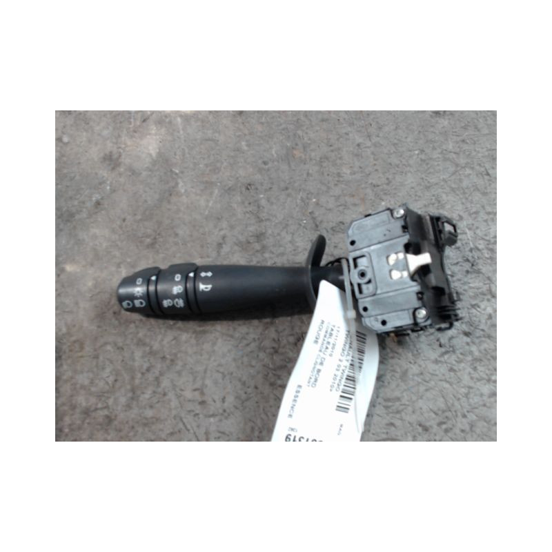 COMMANDE CLIGNOTANT RENAULT TWINGO 2 2010-