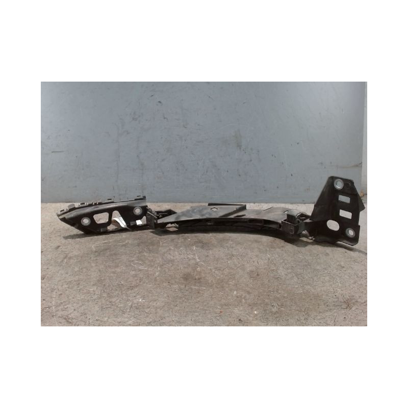 SUPPORT PARE-CHOC AVG VOLKSWAGEN POLO 2009-