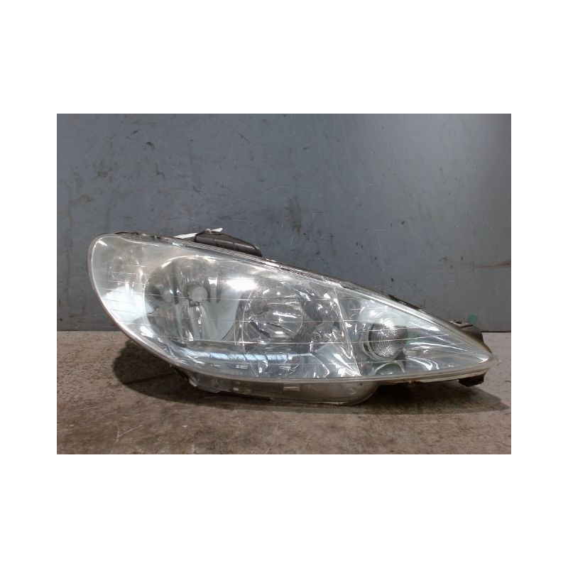 PHARE DROIT PEUGEOT 206 5P