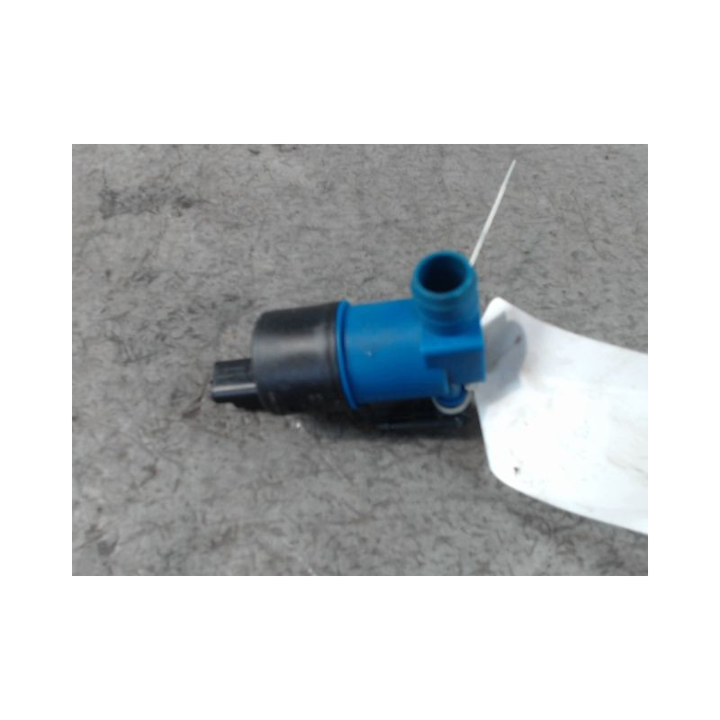 POMPE LAVE-GLACE AVANT RENAULT CLIO IV