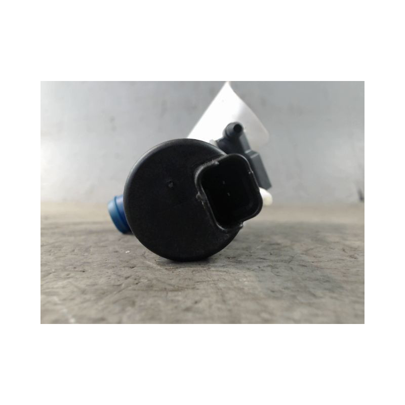 POMPE LAVE-GLACE AVANT RENAULT CLIO IV