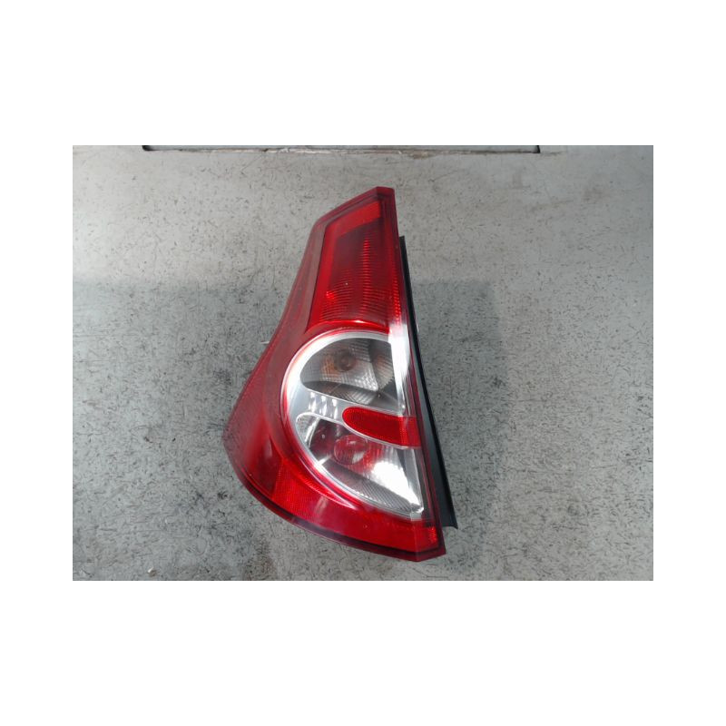 FEU ARRIERE GAUCHE  DACIA SANDERO 2008-