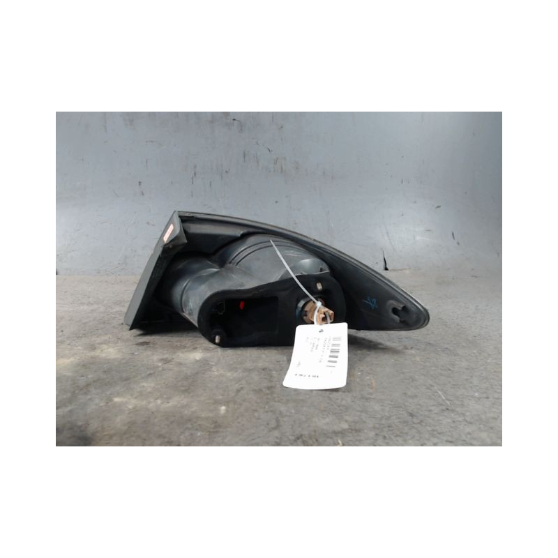 FEU ARRIERE GAUCHE  MAZDA MAZDA 6 2005-